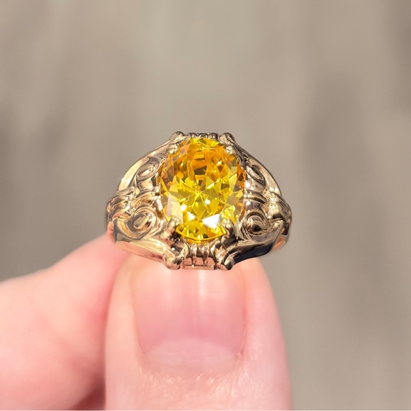 Vintage Art Deco 10K Gold Yellow CZ Ring - Size 6.5 - Picture 4 of 11